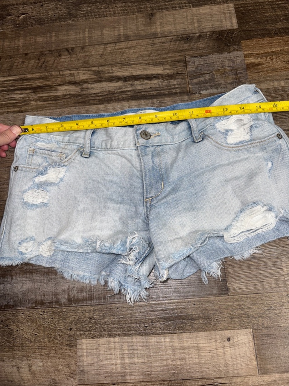Abercrombie & Fitch Distressed Denim Shorts W27 Size 4 Y2K Low Rise Frayed - Picture 3 of 7